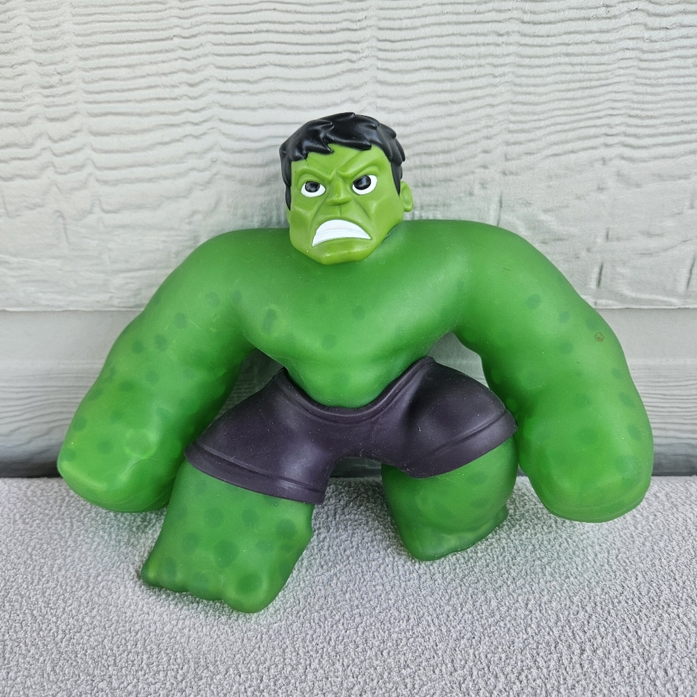 Heroes of Goo Jit Zu Marvel Supagoo Hulk Large 8” Action Figure Rubber Green